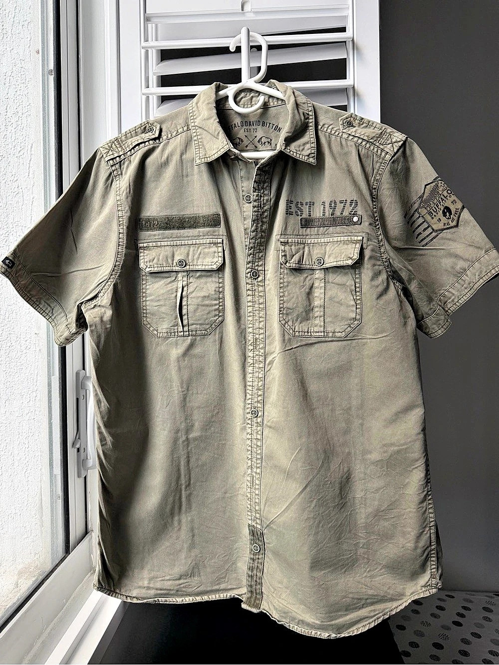 Buffalo David Bitton Men's Military Utility Patch Shirt Olive Green M